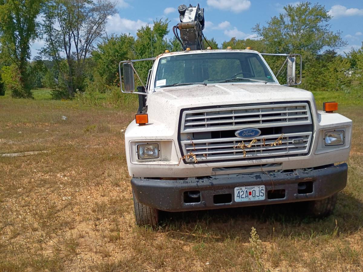 Ford-f800-1989-19