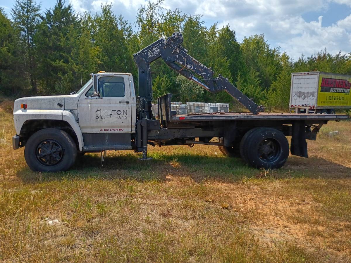 Ford-f800-1989-2