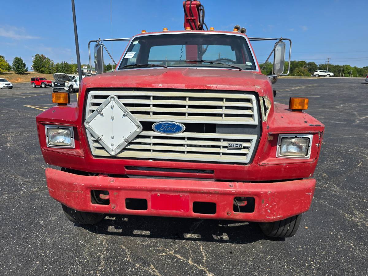 Ford-f800-1990-13