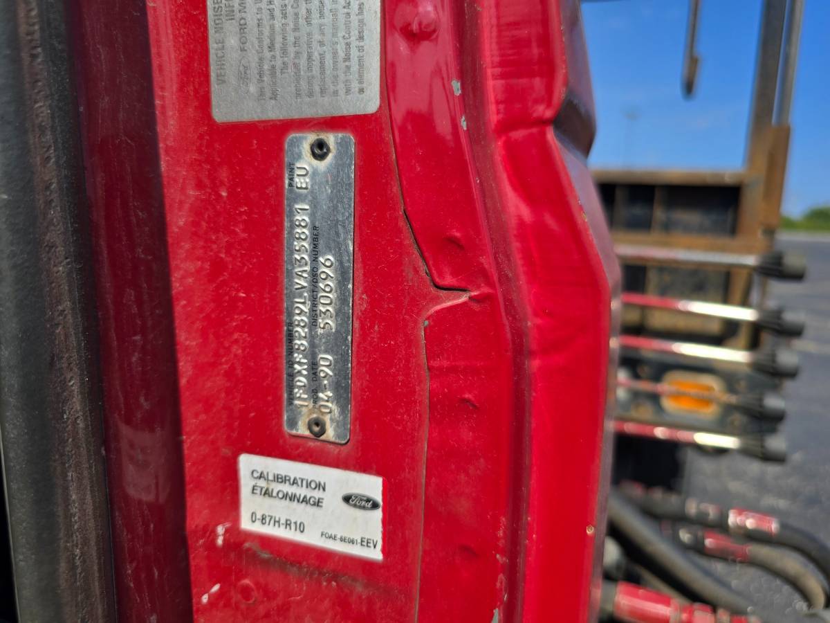 Ford-f800-1990-4