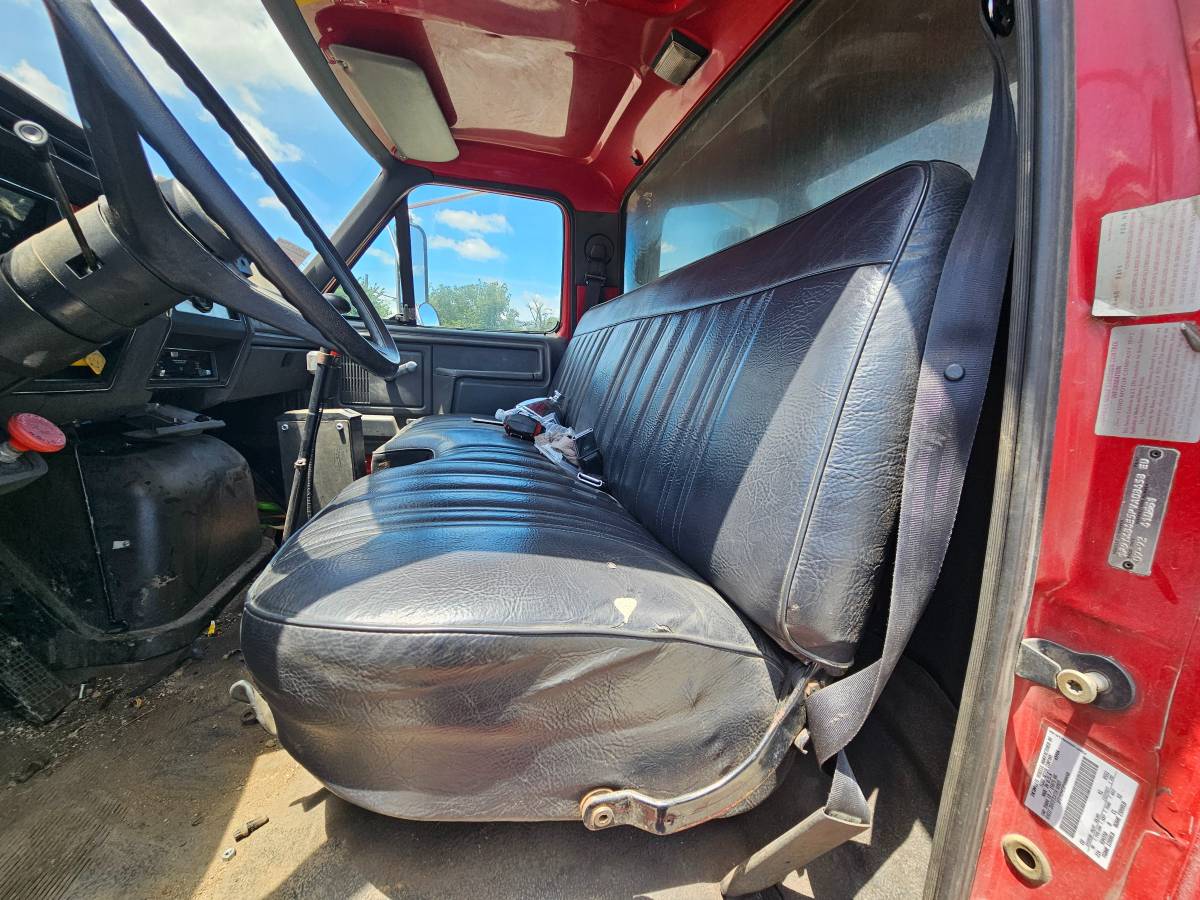 Ford-f800-diesel-1993-21