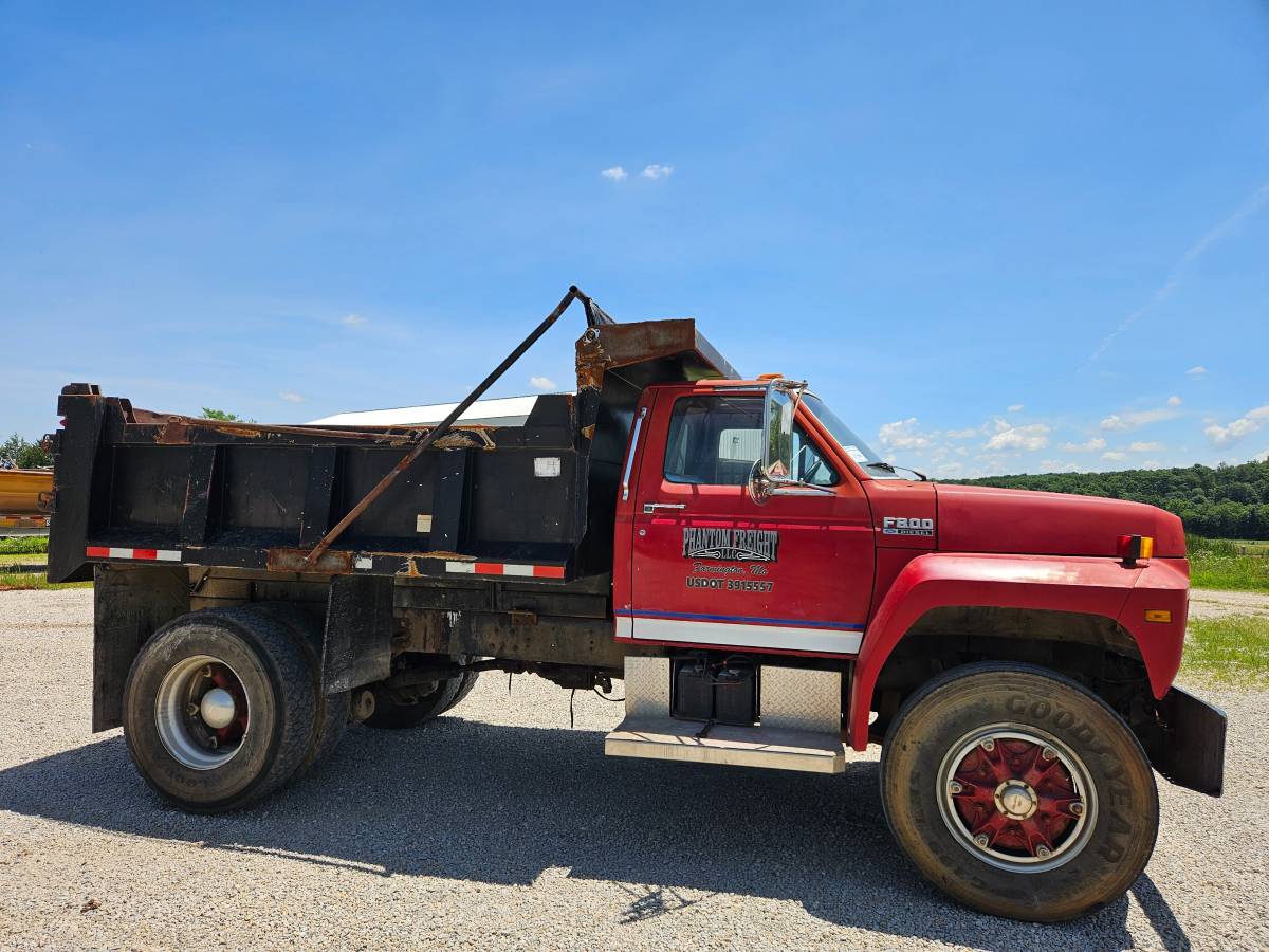 Ford-f800-diesel-1993-3