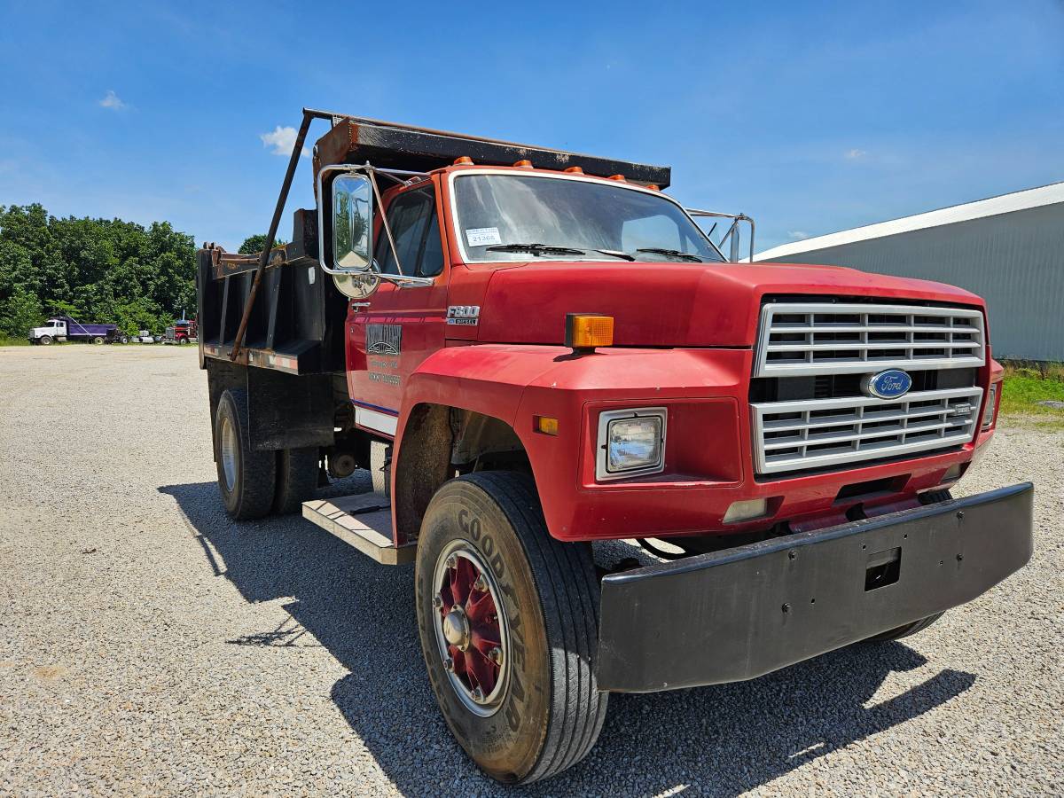Ford-f800-diesel-1993-5