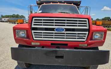 Ford-f800-diesel-1993-8