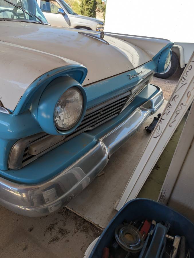 Ford-fairlane-500-1957-blue-3