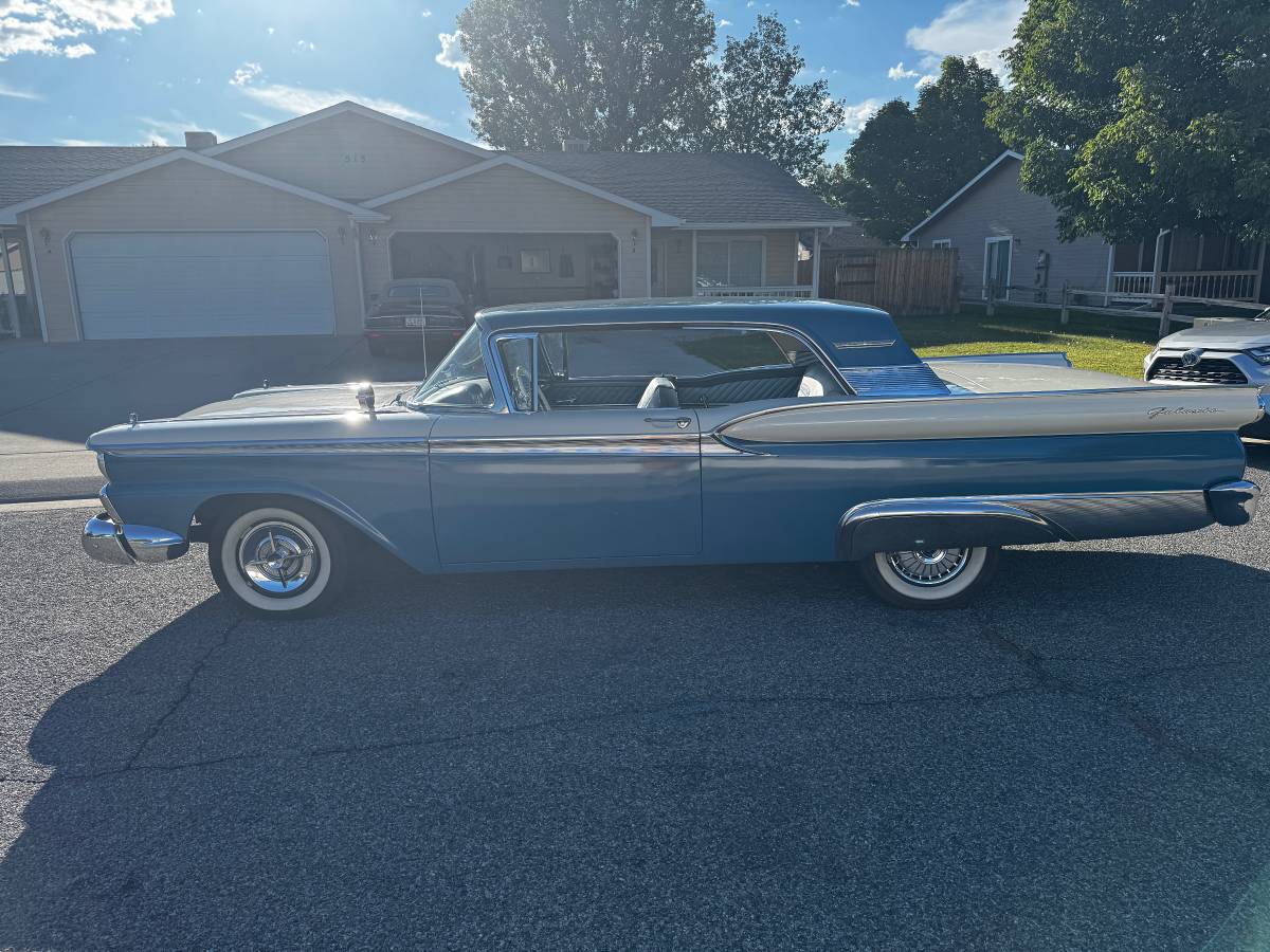 Ford-fairlane-500-galaxie-1959-blue-4