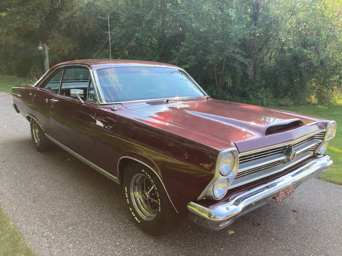 Ford-fairlane-500-xl-1966-red-1