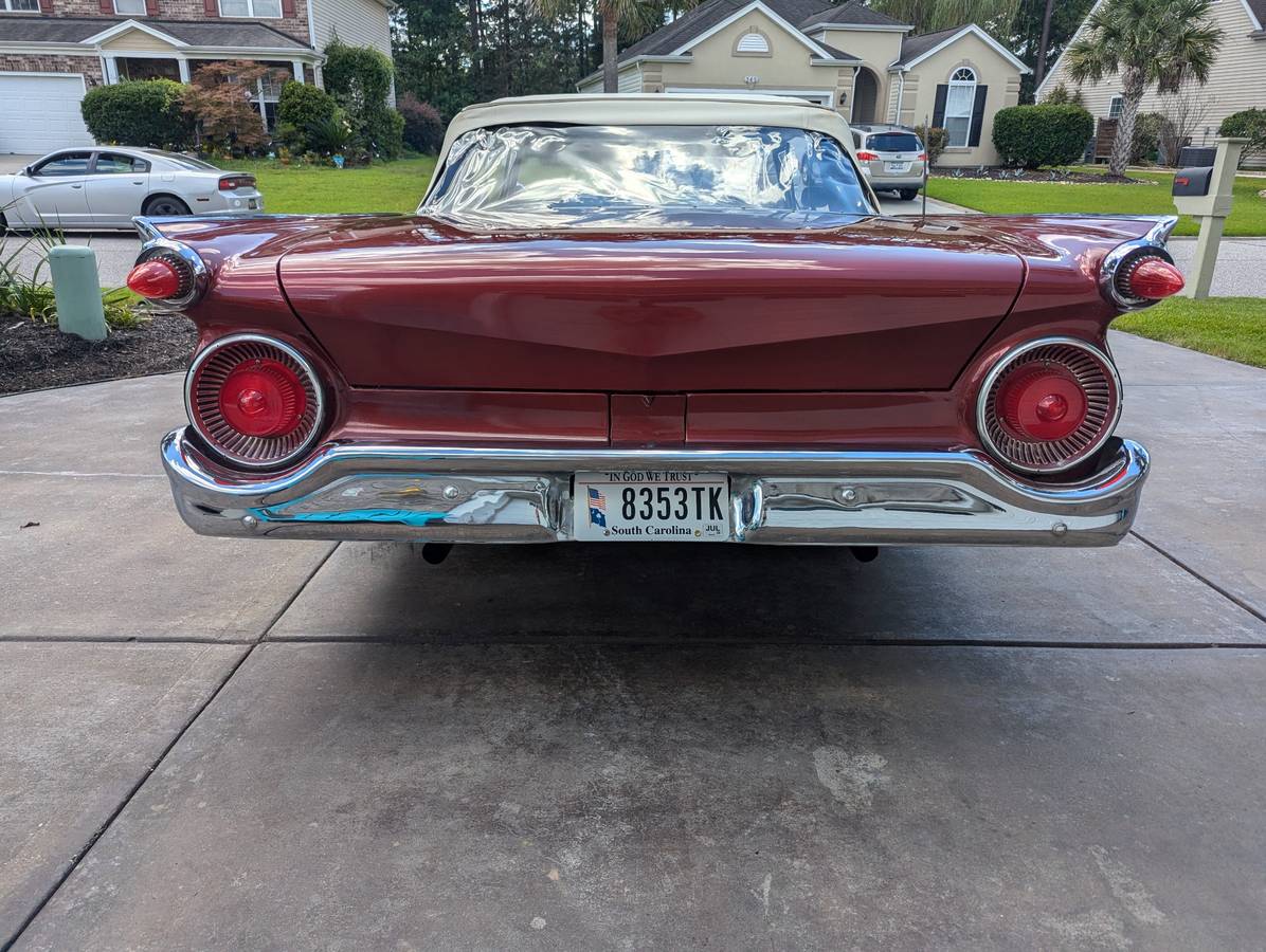 Ford-fairlane-convertible-1959-10