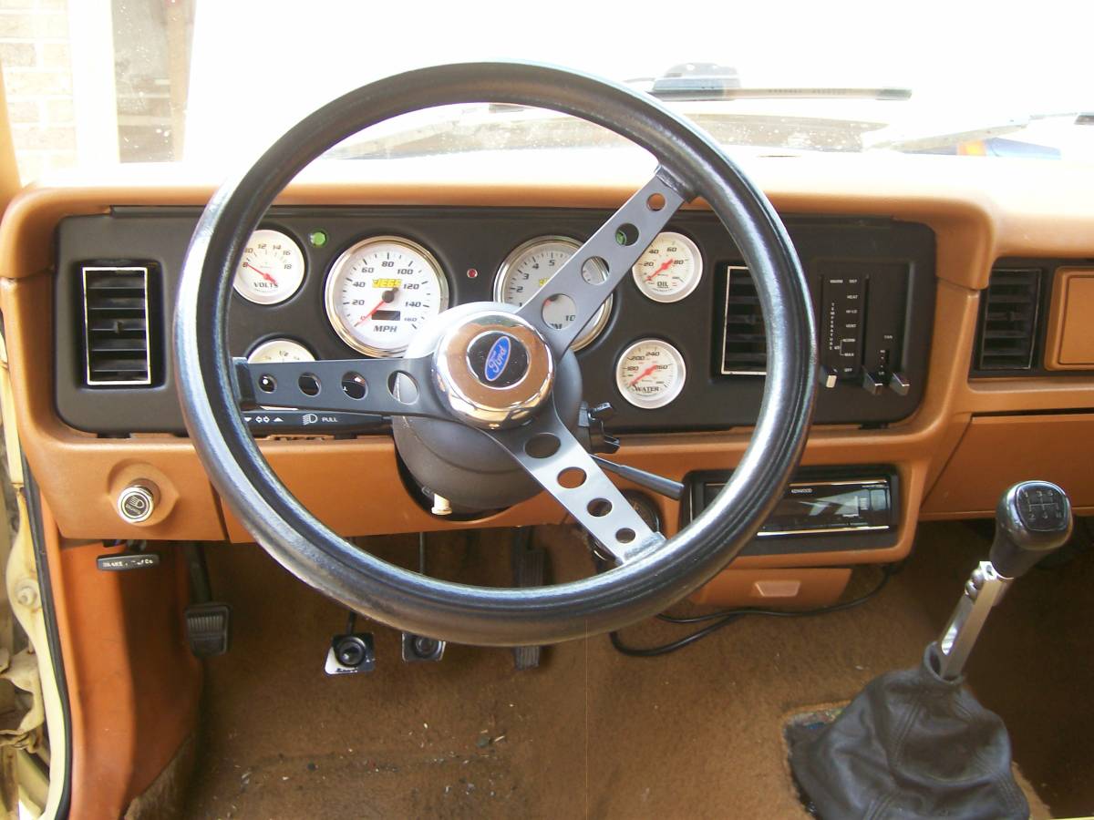 Ford-fairmont-1979-8