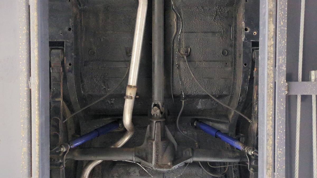Ford-falcon-futura-1963-blue-13