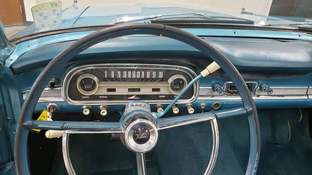 Ford-falcon-futura-1963-blue-7