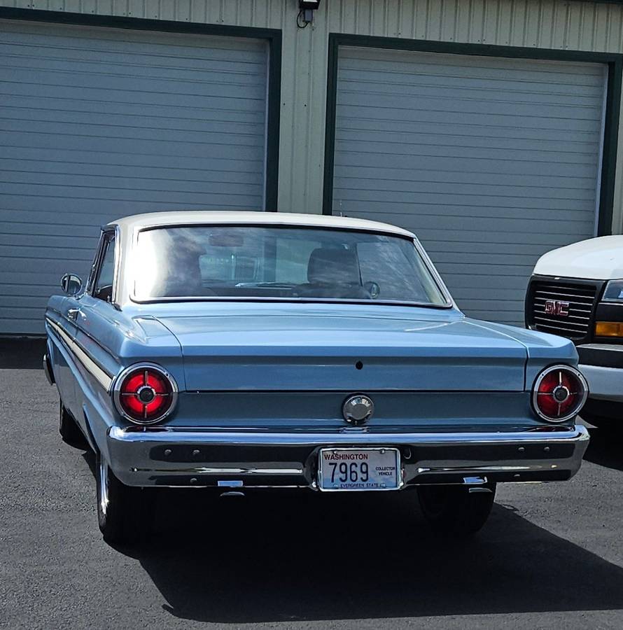 Ford-falcon-futura-1965-blue-1