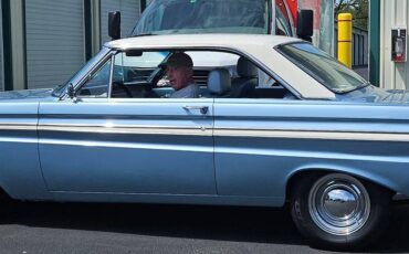 Ford-falcon-futura-1965-blue