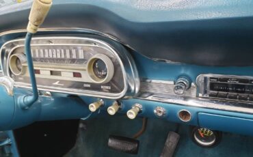 Ford-falcon-futura-convertible-1963-blue-21