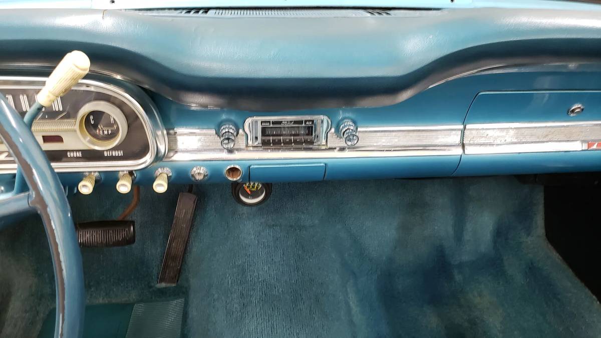 Ford-falcon-futura-convertible-1963-blue-22