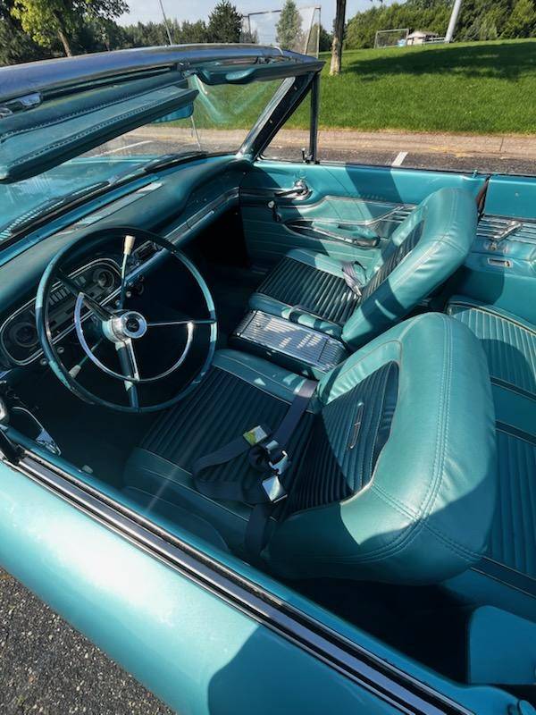 Ford-falcon-futura-convertible-1963-blue-9