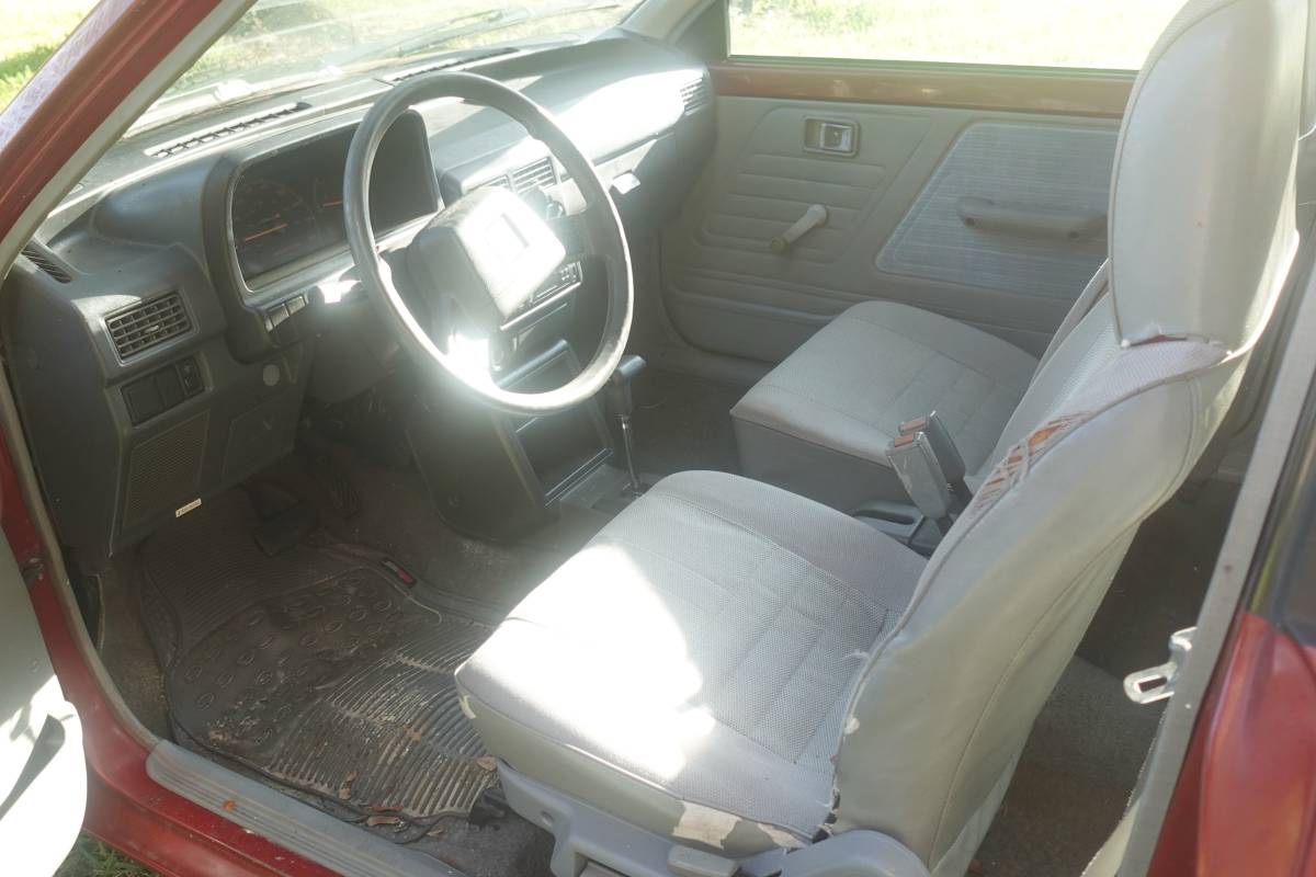 Ford-festiva-1989-9