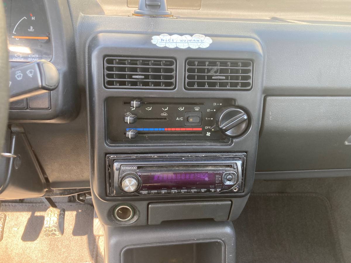 Ford-festiva-1993-blue-10