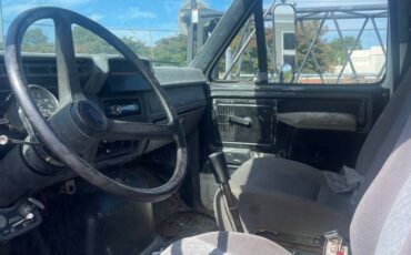 Ford-ft900-diesel-1991-red-1