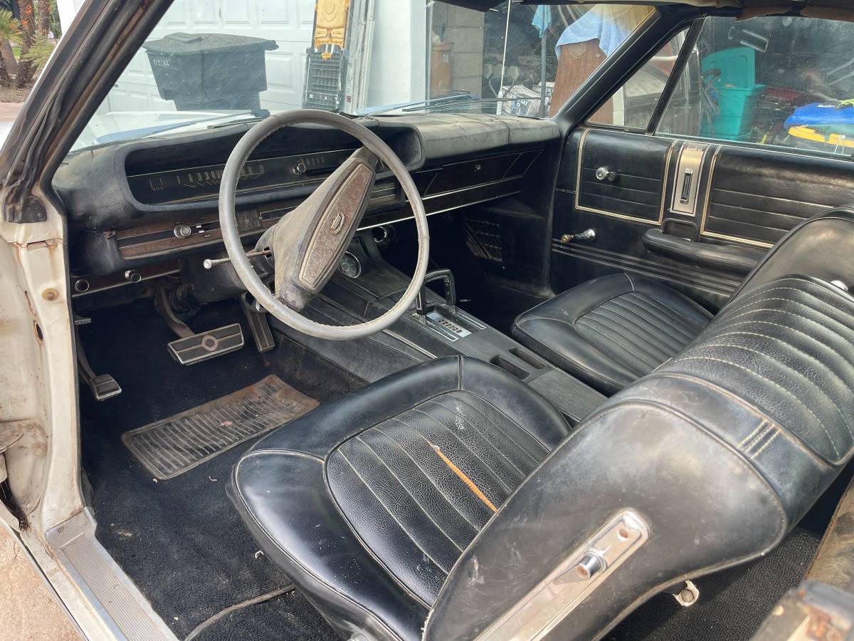 Ford-galaxie-1968-yellow-5