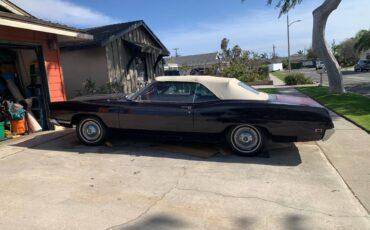 Ford-galaxie-1969-purple-1