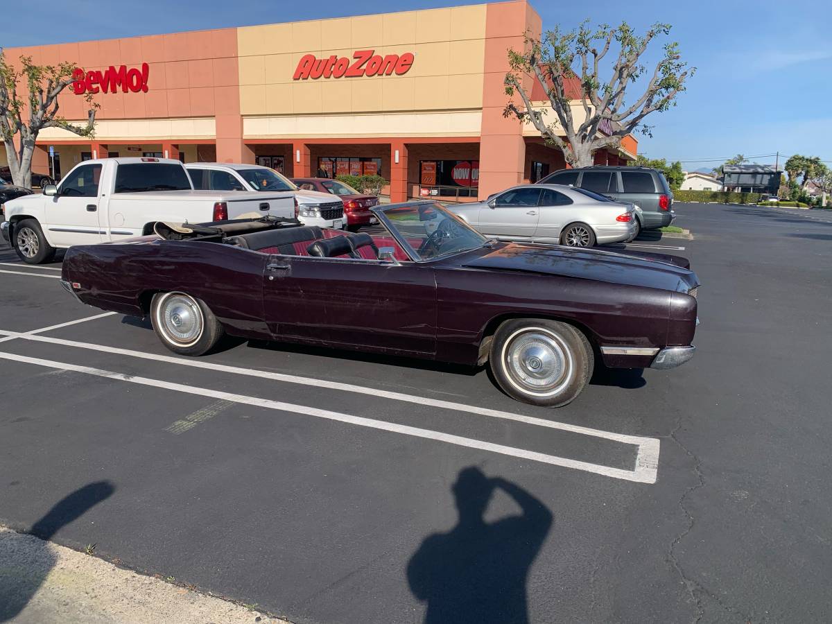 Ford-galaxie-1969-purple-3