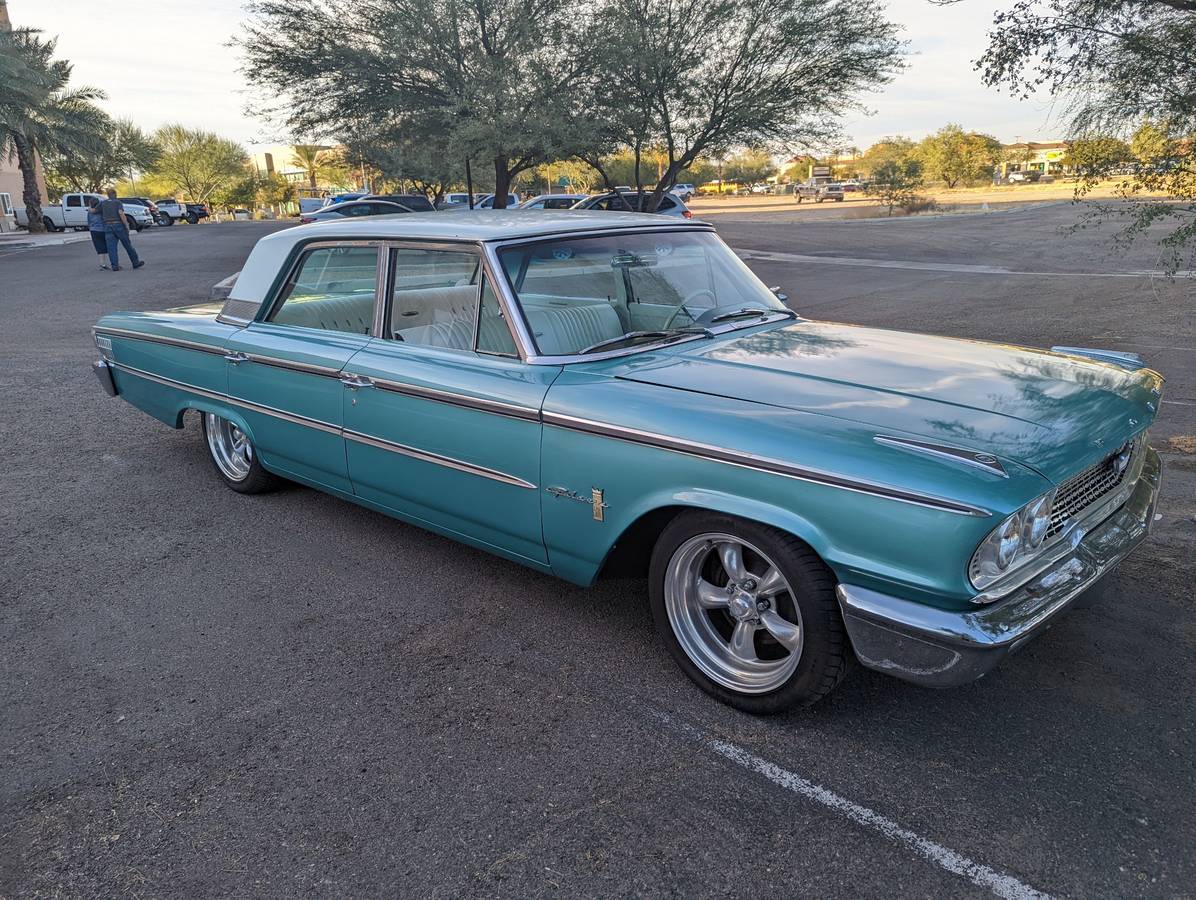 Ford-galaxie-500-1963-custom-1