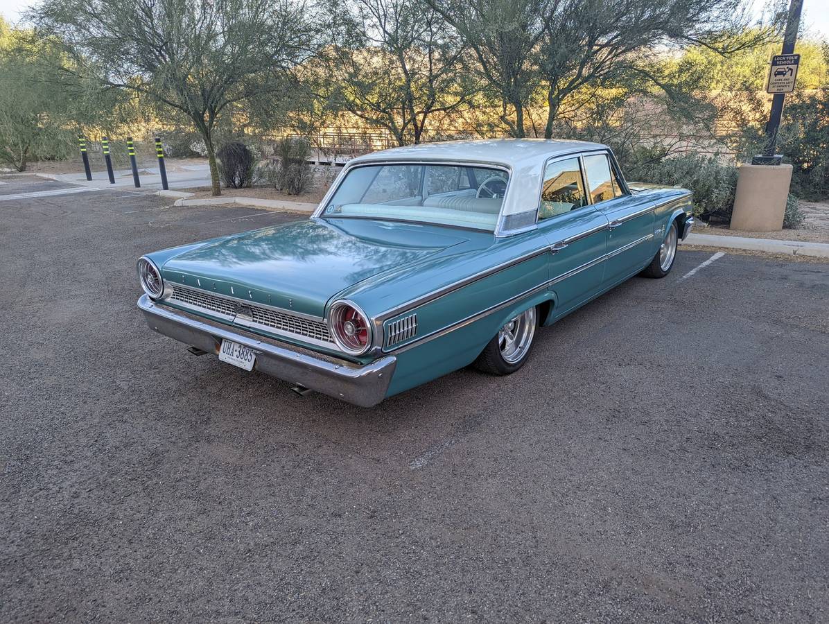 Ford-galaxie-500-1963-custom-2