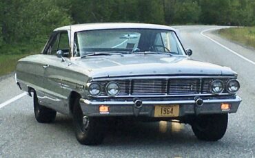 Ford-galaxie-500-1964-grey-2