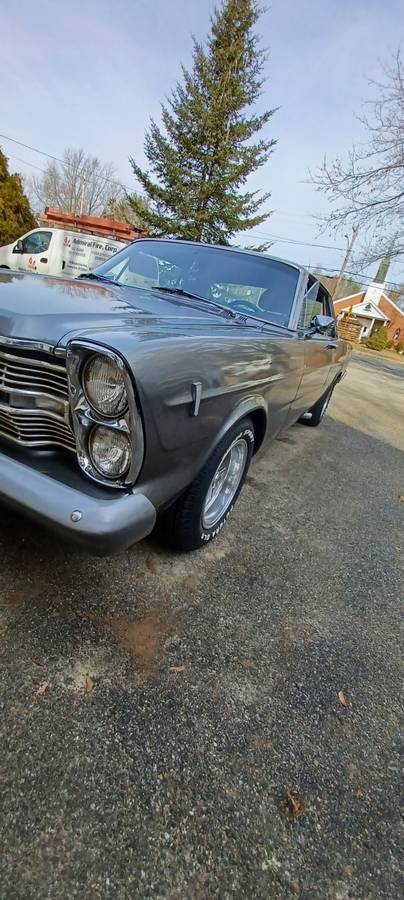 Ford-galaxie-500-1966-16