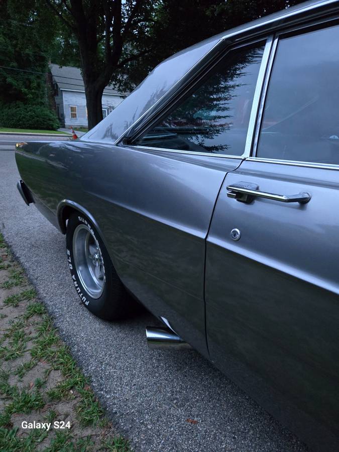 Ford-galaxie-500-1966-3