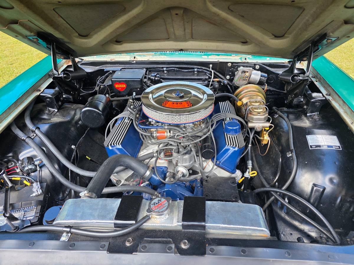 Ford-galaxie-500-1967-green-10