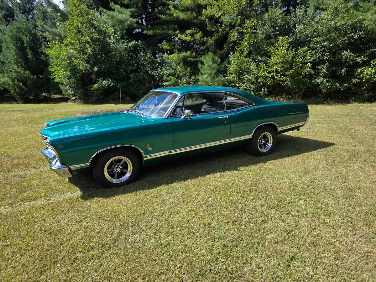 Ford-galaxie-500-1967-green-18