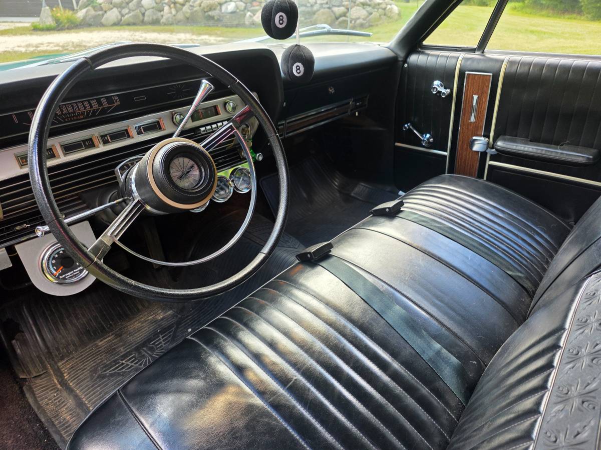 Ford-galaxie-500-1967-green-3
