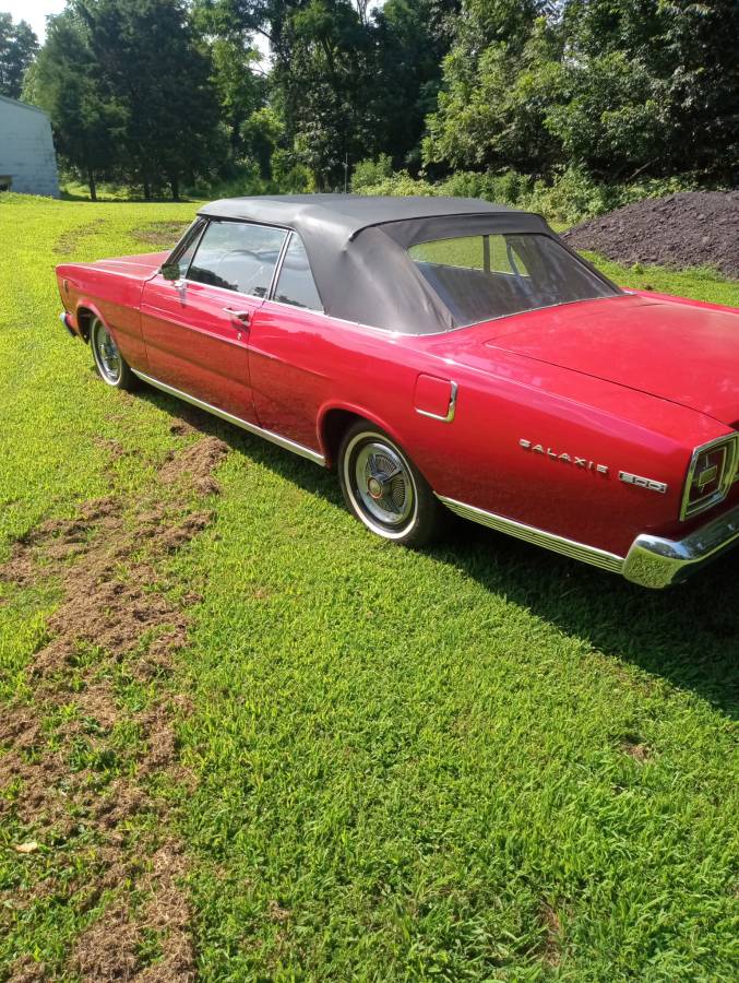 Ford-galaxie-500-convertible-1966-red-1