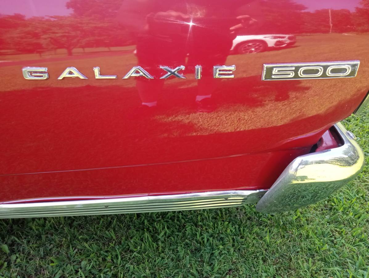 Ford-galaxie-500-convertible-1966-red-3