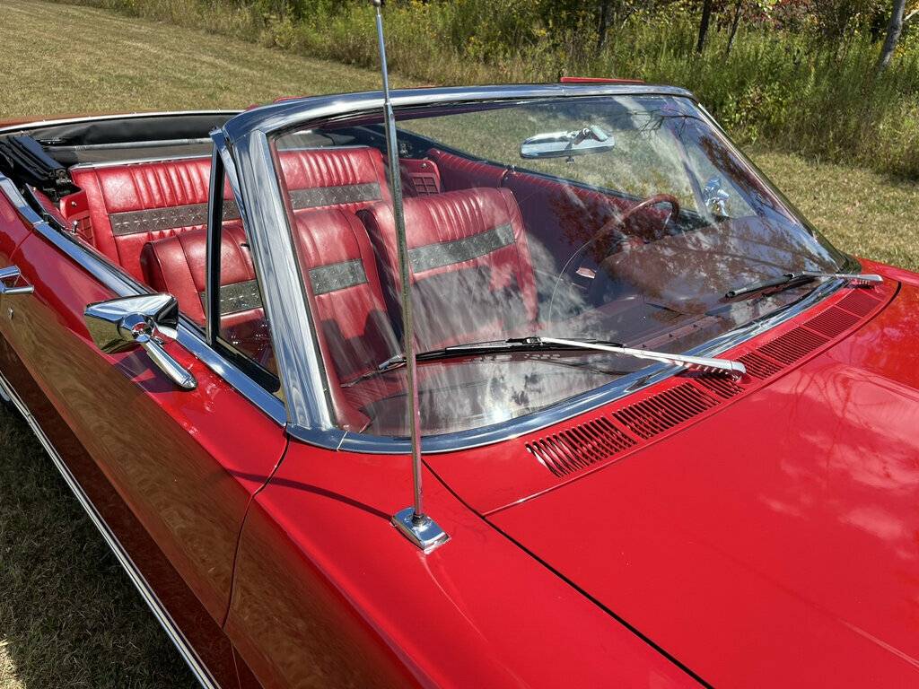 Ford-galaxie-500-rag-top-1967-red-12