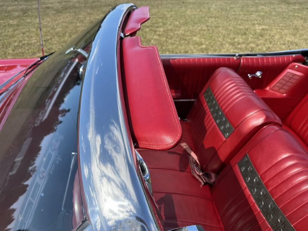 Ford-galaxie-500-rag-top-1967-red-22