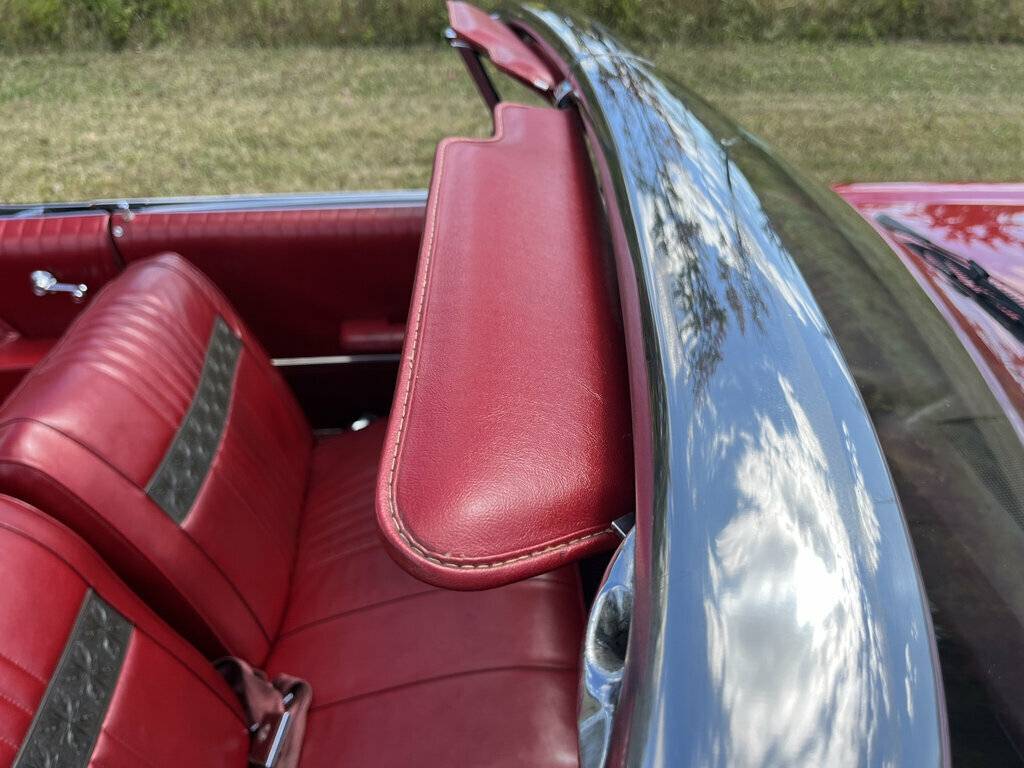 Ford-galaxie-500-rag-top-1967-red-5