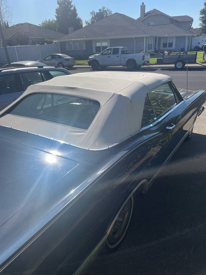 Ford-galaxie-500-xl-1967-blue-11