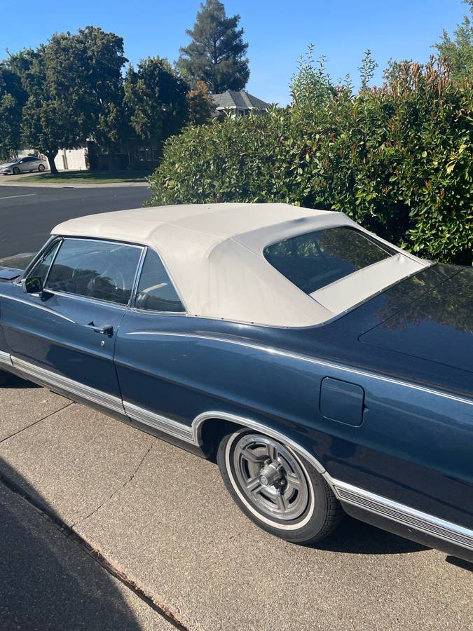Ford-galaxie-500-xl-1967-blue-12