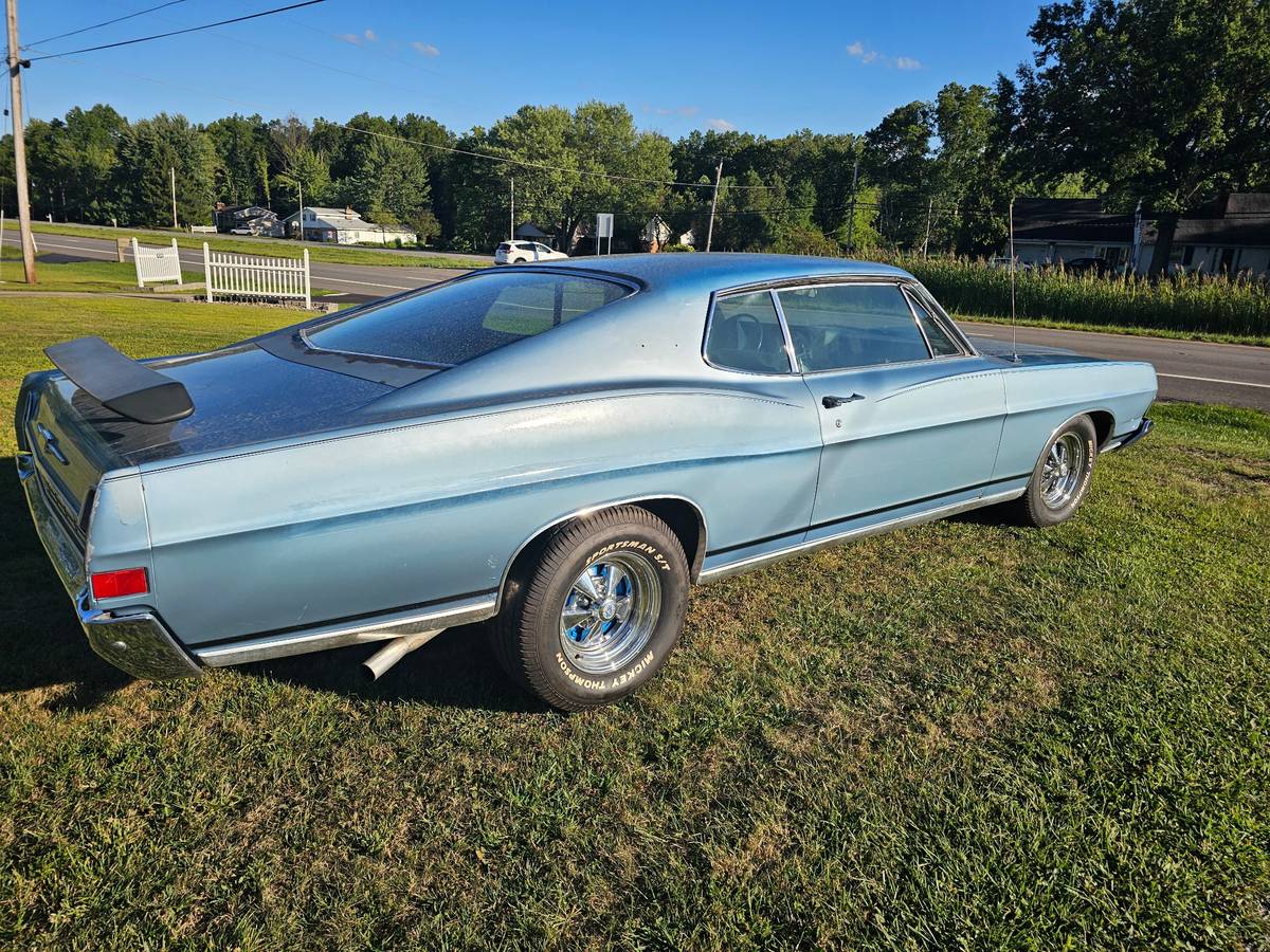 Ford-galaxie-500xl-1968-blue-1