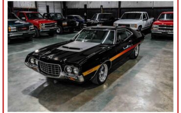 Ford-gran-torino-sport-1972-black-32