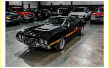 Ford-gran-torino-sport-1972-black-36