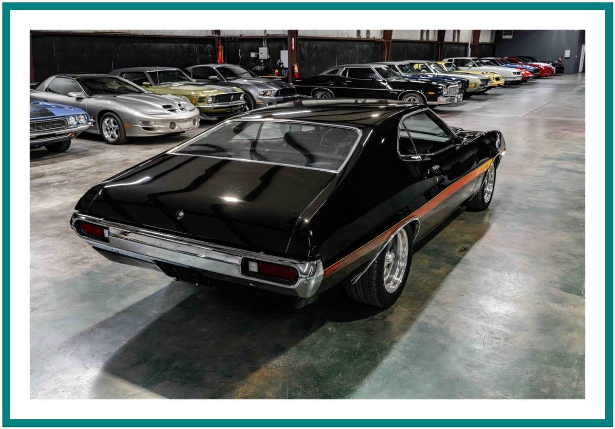 Ford-gran-torino-sport-1972-black-46