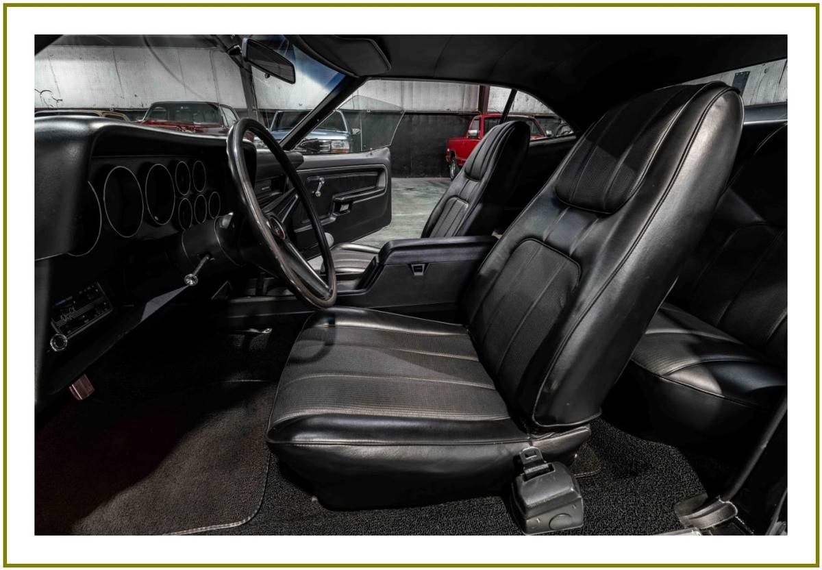 Ford-gran-torino-sport-1972-black-5