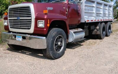 Ford l8000 dump truck diesel 1991