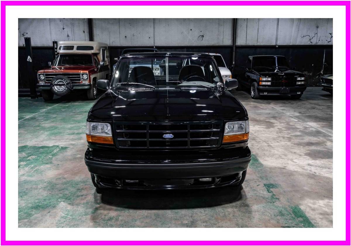 Ford-lightning-1993-black-5