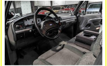 Ford-lightning-1993-black-67