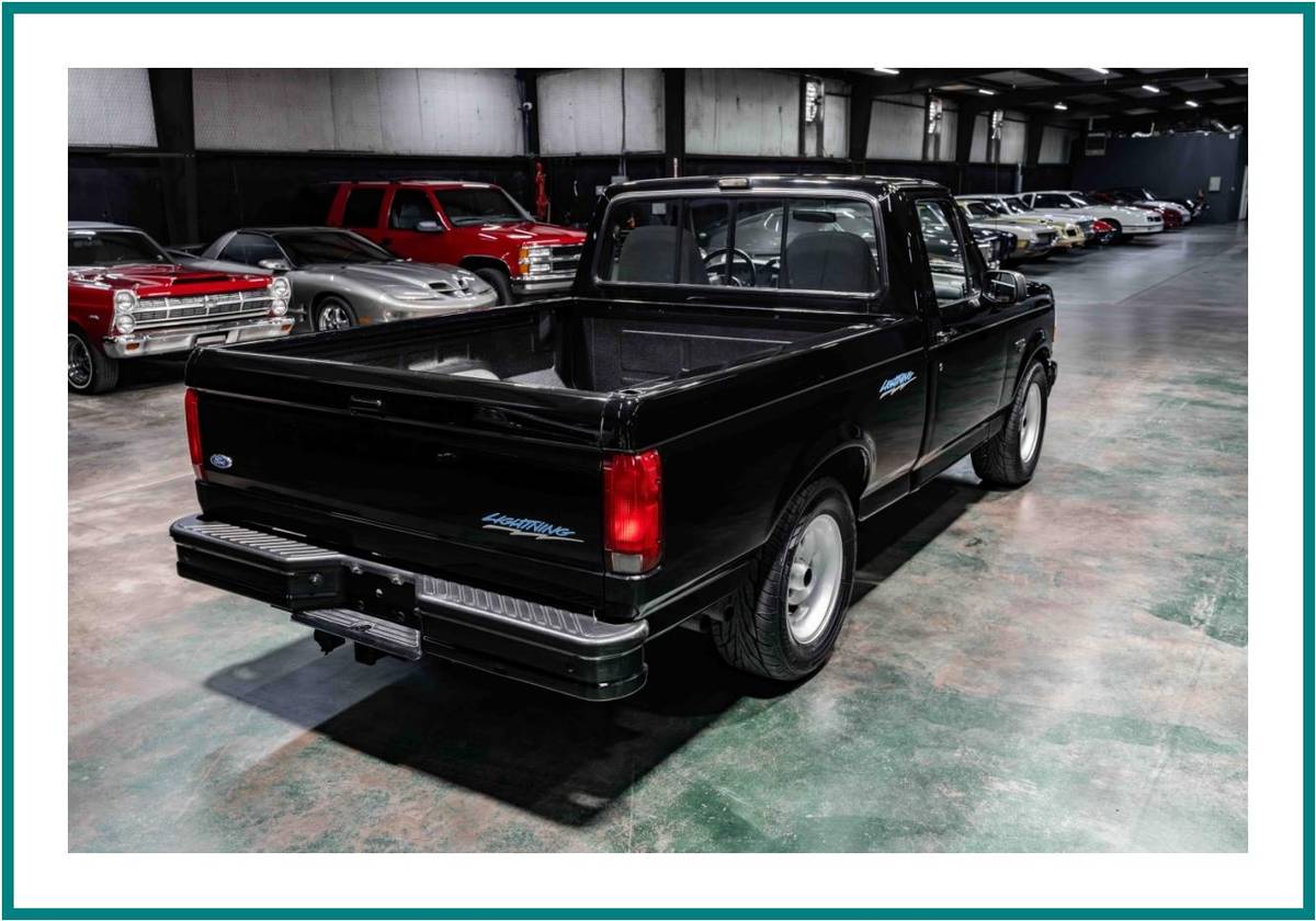 Ford-lightning-1993-black-77